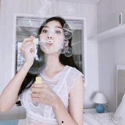 越南网红正妹,魅力四溢的东南亚时尚偶像